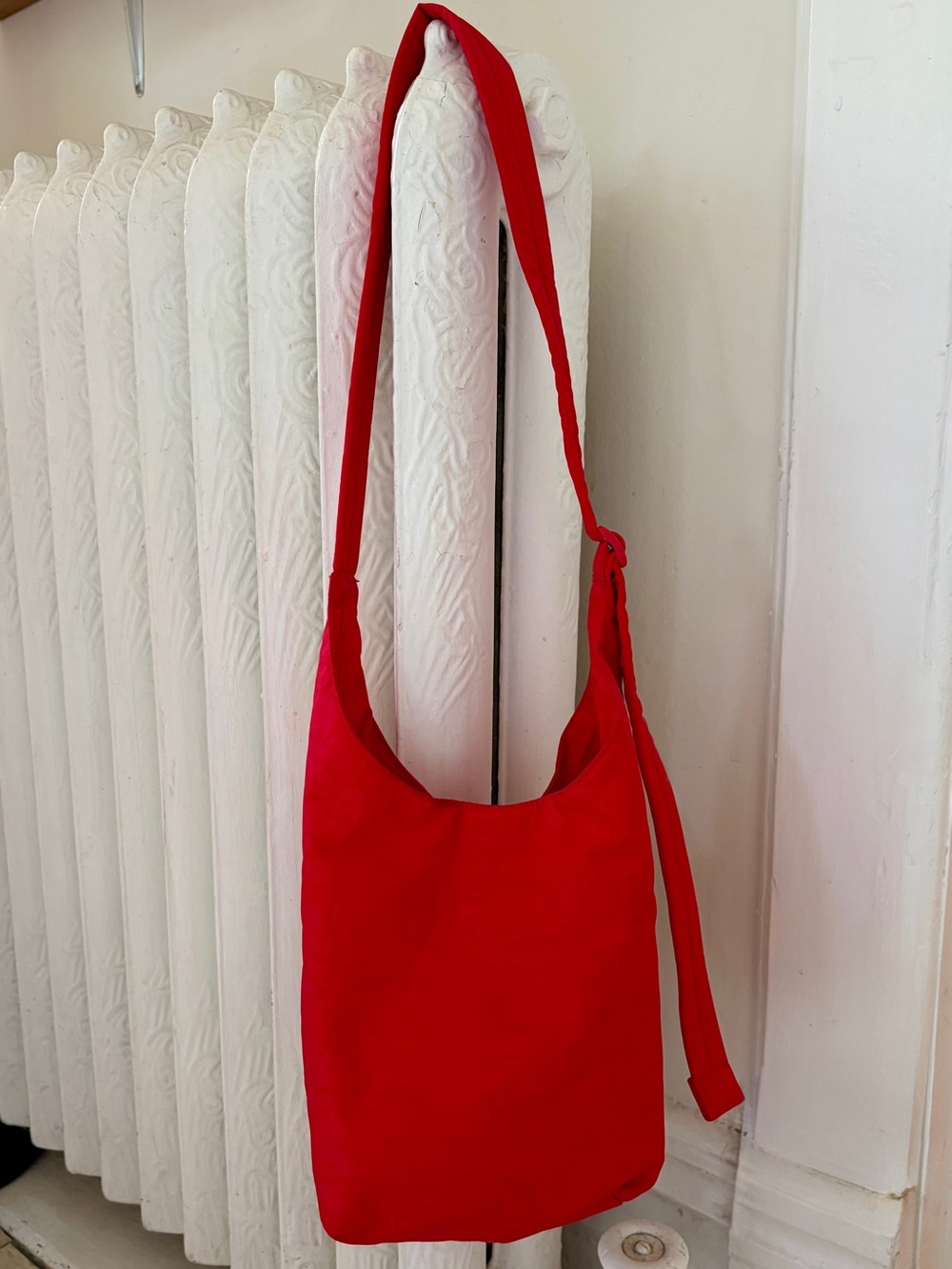 Red Baggu Sling Bag